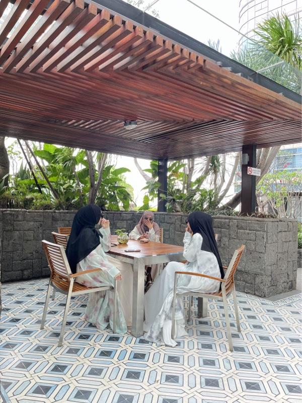 Outer Only abaya outer Spring Series herapalacecollection Cantik Motif Muslim Gamis Wanita Remaja gamis kekinian luxury flowy