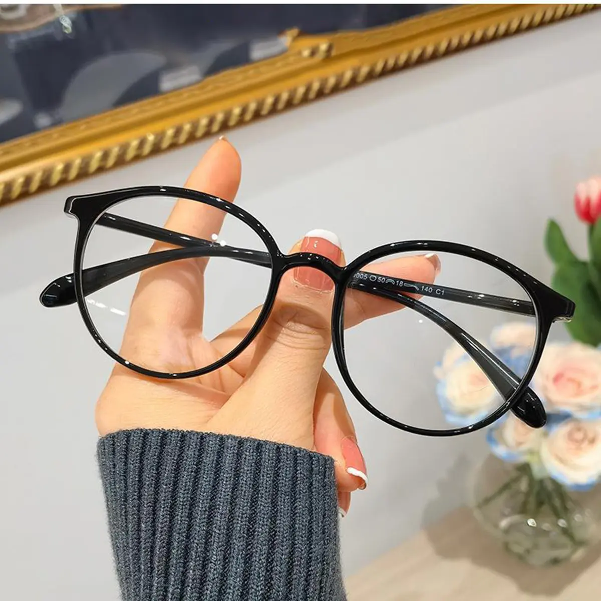Simple Women's Eyeglasses Vintage Round Frame Eye Glasses Student Women Glasses