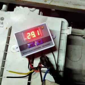 LIVO Thermostat/Termostat Digital XH-W3001 220V AC Temperature Controller