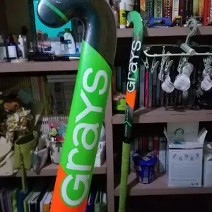 Grays GX 2500 Dynabow Stik Hockey Komposit Penuh 36.5 Inci Fusion Green/Black untuk Keterampilan Inti dan Kontrol Terbaik Untuk Hoki Lapangan Field Outdoor