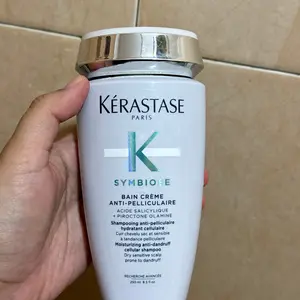 Kerastase Bain Fluidealiste 250ml - Shampoo Rambut Mudah Diatur